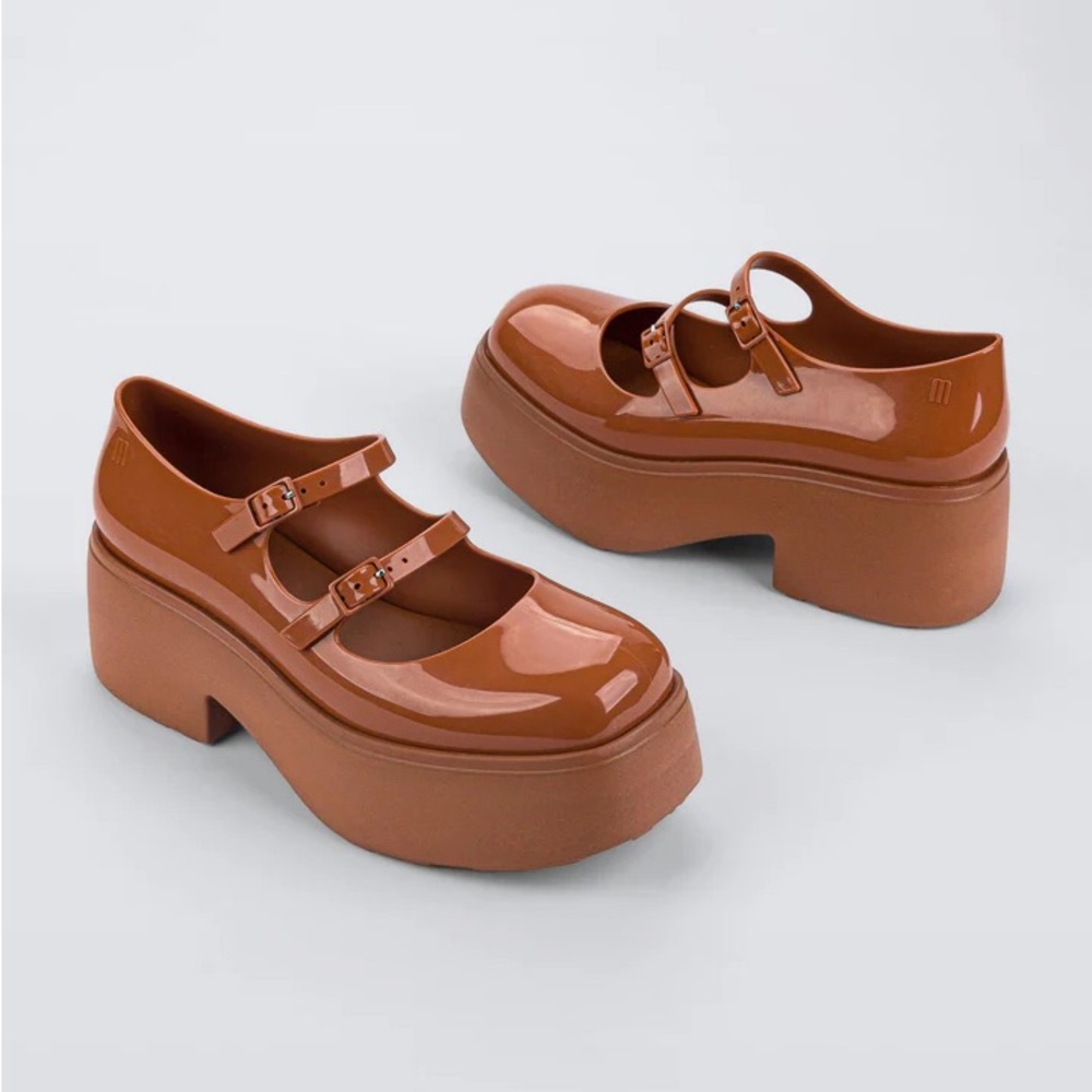 Melissa Platform Mary Jane Shoes in Tan Brown with Black Straps - Picture 4 of 13